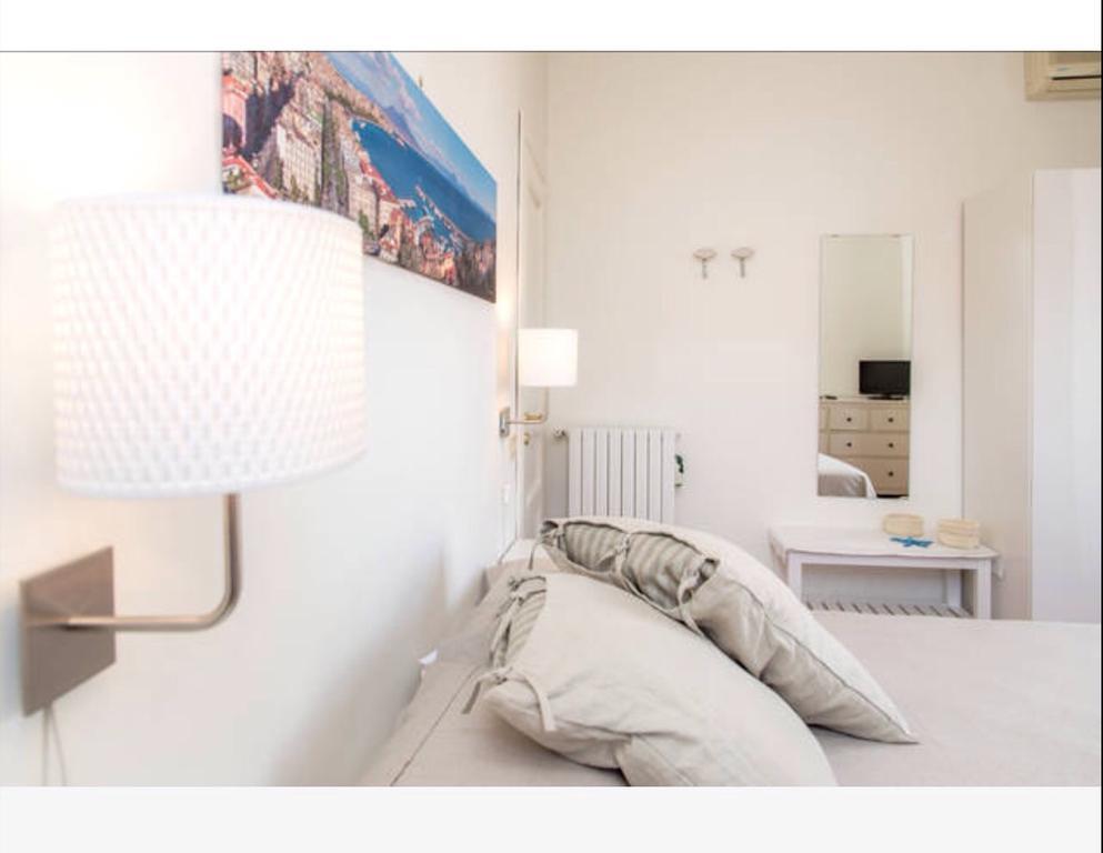 Bed and Breakfast Terrazza Duomo à Naples Chambre photo